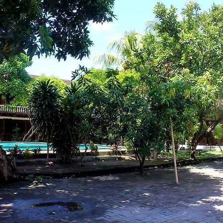 Budhi Beach Inn Kuta Lombok Zewnętrze zdjęcie