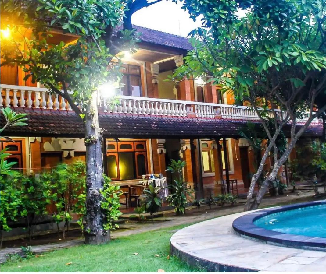 Budhi Beach Inn Kuta Lombok Zewnętrze zdjęcie