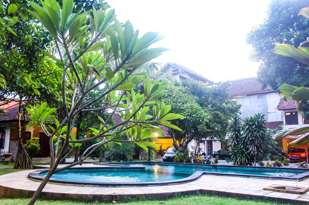 Budhi Beach Inn Kuta Lombok Zewnętrze zdjęcie