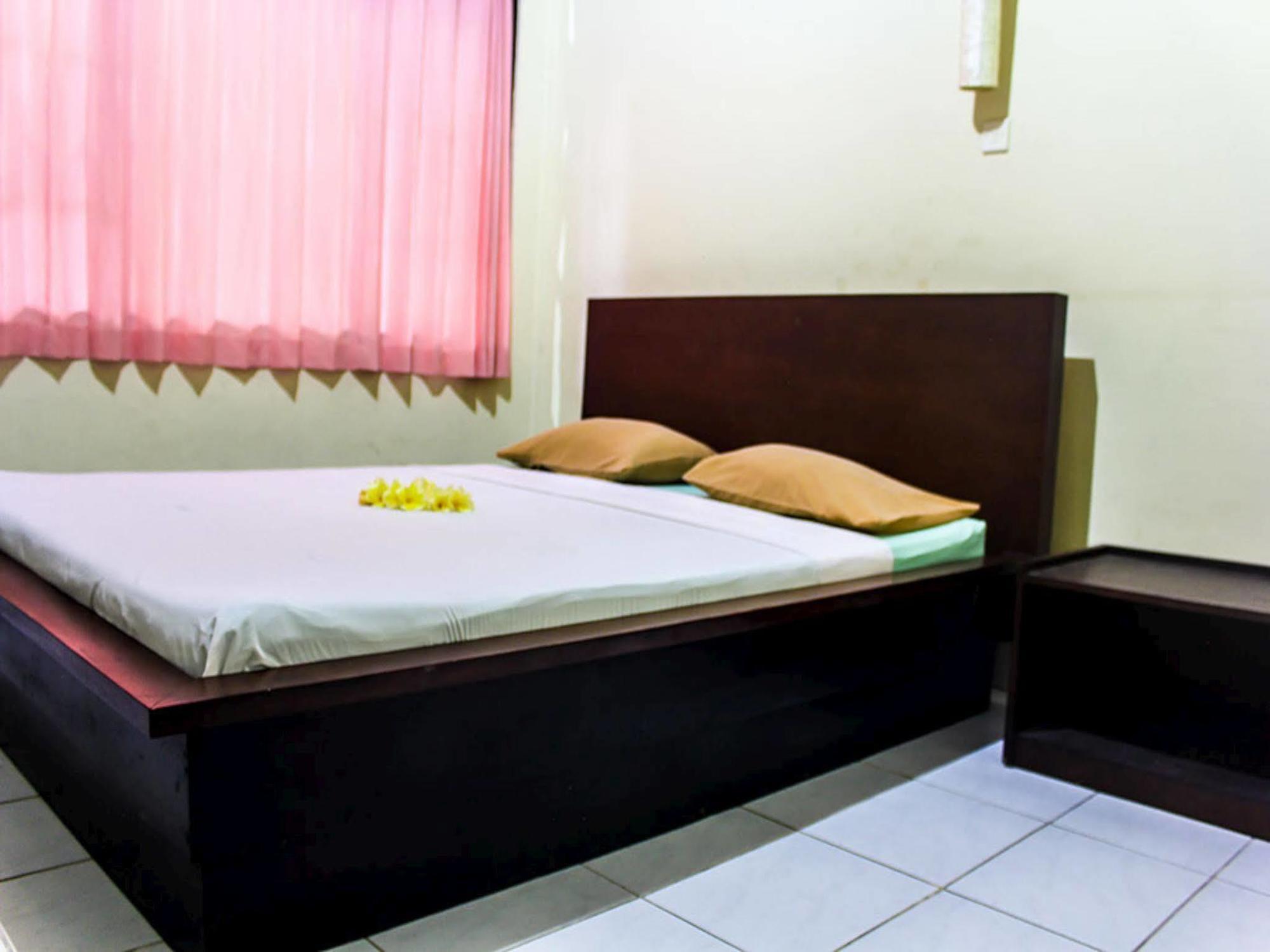 Budhi Beach Inn Kuta Lombok Zewnętrze zdjęcie